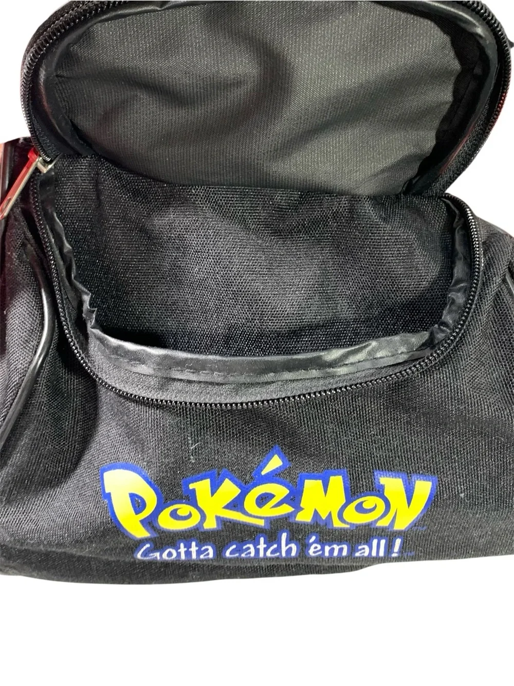 Vintage 1999 Nintendo Pokémon Duffel Travel Bag Pikachu & Ash Ketchum